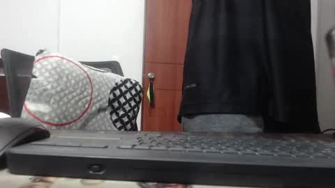 andrew online show from 27, 2, 2025