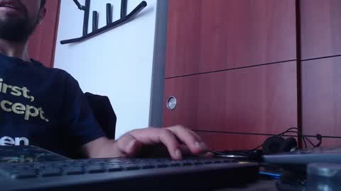 andrew online show from 5, 3, 2025