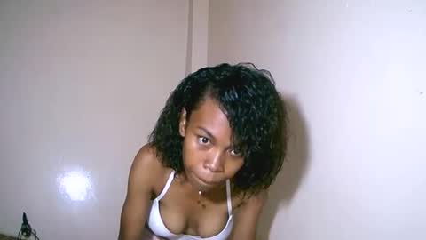 Snapshot of fyah1027 chatting on 18, 11, 2025 fyah1027 online show from 18, 11, 2025