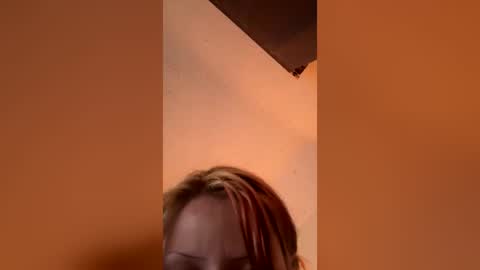 g0thicbaby online show from 14, 7, 2026