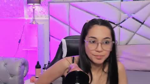 Snapshot of gabbieskinny chatting on 14, 6, 2026 gabbieskinny online show from 14, 6, 2026