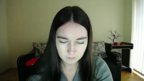 Jaklin online show from 6, 10, 2025