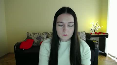 Jaklin online show from 7, 5, 2026