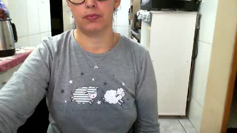 gaby  layla online show from 17, 6, 2026