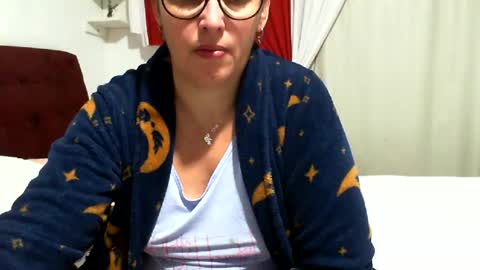 gaby  layla online show from 9, 7, 2026