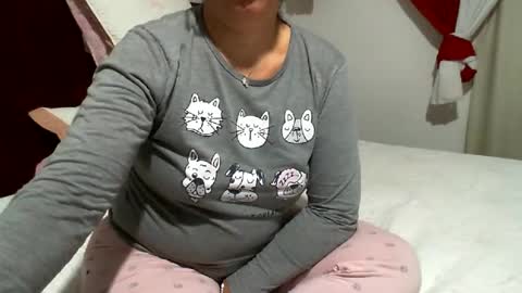 gaby  layla online show from 16, 7, 2026
