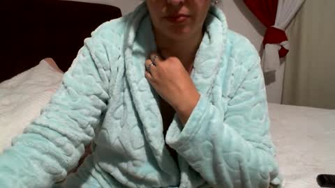 gaby  layla online show from 17, 7, 2026