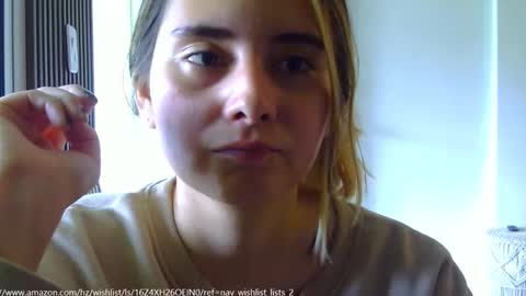 Gabriela Miller online show from 22, 11, 2025