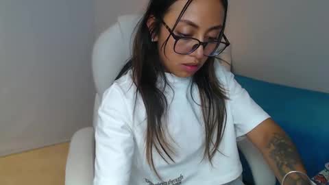 .  online show from 10, 2, 2025