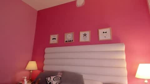 Gabriela salgado online show from 25, 2, 2025