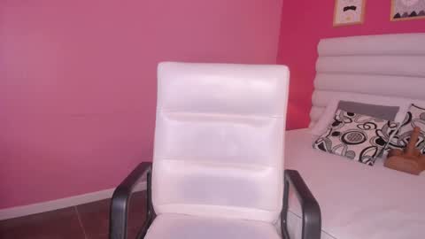 Gabriela salgado online show from 5, 3, 2025