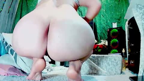 Gabriella Lopez online show from 4, 12, 2025