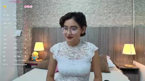 Gabriela Vargas online show from 5, 5, 2026