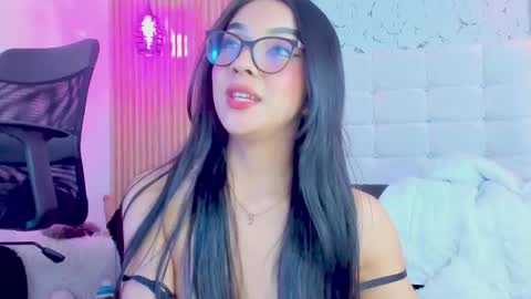 Gabriela Evans MS online show from 3, 3, 2025