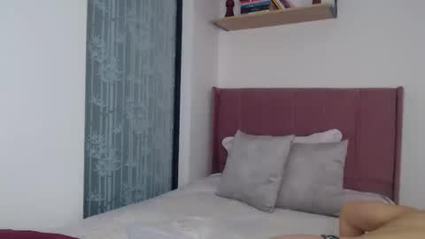 GabrielaRossa online show from 19, 2, 2025