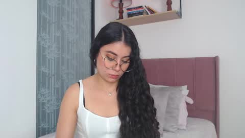 GabrielaRossa online show from 28, 2, 2025