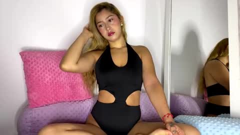 gabrielatafur1 online show from 25, 10, 2025