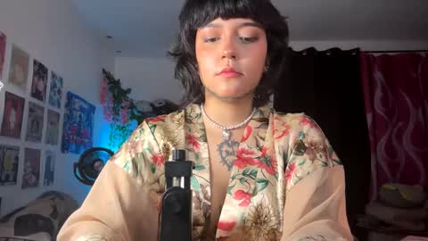 IG  gaby doll woo online show from 3, 2, 2025