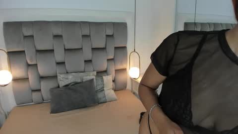 GABRIELA  online show from 13, 11, 2025