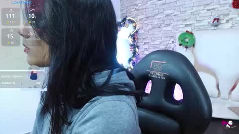 Snapshot of gaby_tay1 chatting on 18, 12, 2025 Gaby online show from 18, 12, 2025