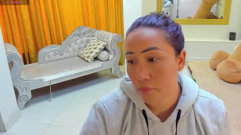 Snapshot of gaby_trent chatting on 2, 4, 2026 gabriela online show from 2, 4, 2026