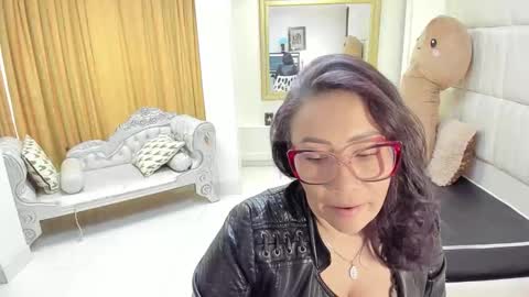 gabriela online show from 13, 5, 2026