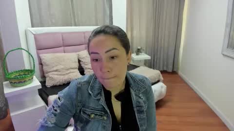 gabriela online show from 14, 5, 2026