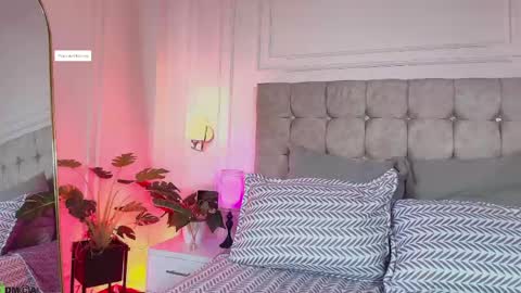 GabyEvans online show from 29, 4, 2026