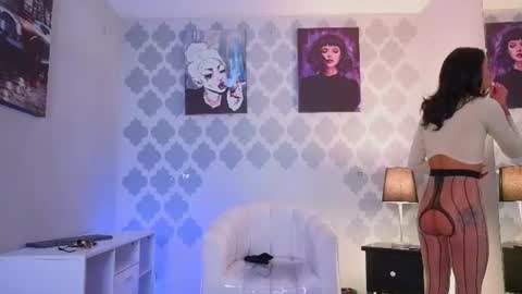 Snapshot of gabypetit chatting on 8, 7, 2026 Gaby online show from 8, 7, 2026