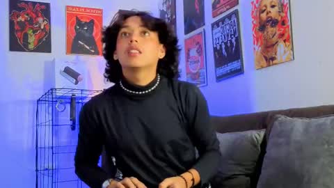 Snapshot of gaeloconner chatting on 16, 9, 2025 Gael Conner online show from 16, 9, 2025