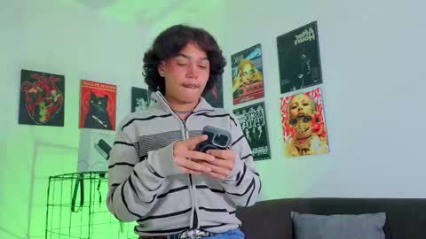 Snapshot of gaeloconner chatting on 25, 10, 2025 Gael Conner online show from 25, 10, 2025