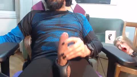 Snapshot of gag0nmyc0ck chatting on 1, 2, 2025 your master online show from 1, 2, 2025