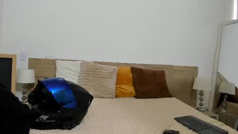 gaia_n_nix online show from 9, 7, 2026