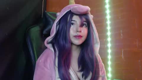 Kate 3 online show from 7, 2, 2025