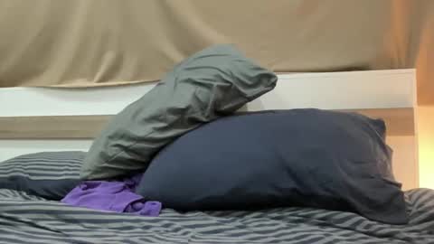 Snapshot of galaxycouple222 chatting on 17, 3, 2026 Lewis Parker online show from 17, 3, 2026