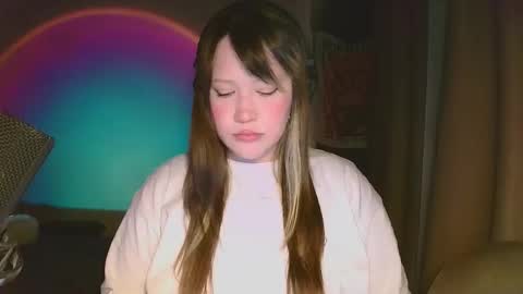 Snapshot of gamergirl01 chatting on 7, 10, 2025 Alex brb in 2 hours online show from 7, 10, 2025