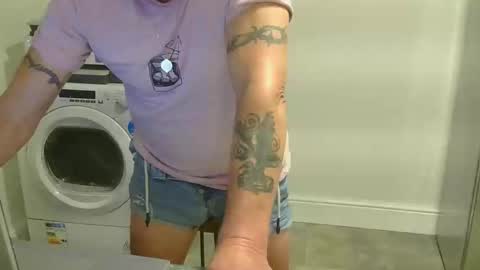 Snapshot of garybaker60 chatting on 3, 10, 2025 Gaz online show from 3, 10, 2025