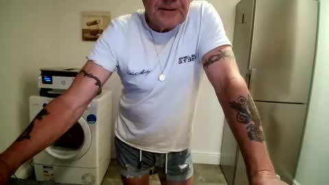 Snapshot of garybaker60 chatting on 29, 7, 2026 Gaz online show from 29, 7, 2026