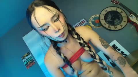 Anya online show from 4, 7, 2026