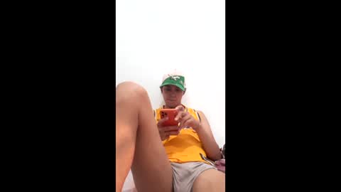 Snapshot of gay_69_ chatting on 14, 4, 2026 gay_69_ online show from 14, 4, 2026