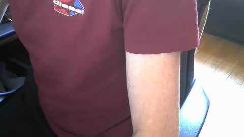 Snapshot of gay_slave_on_cam chatting on 5, 3, 2025 gay slave on cam online show from 5, 3, 2025