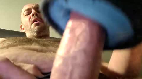 gazg1984 online show from 5, 3, 2025