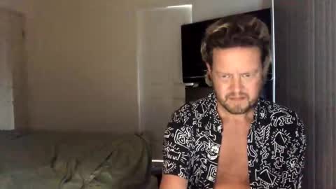 Snapshot of gcsurfer81 chatting on 13, 12, 2024 gcsurfer81 online show from 13, 12, 2024