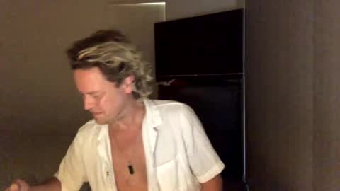 Snapshot of gcsurfer81 chatting on 30, 12, 2024 gcsurfer81 online show from 30, 12, 2024