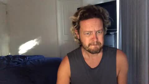 Snapshot of gcsurfer81 chatting on 27, 1, 2025 gcsurfer81 online show from 27, 1, 2025