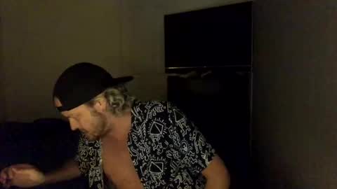 Snapshot of gcsurfer81 chatting on 4, 3, 2025 gcsurfer81 online show from 4, 3, 2025