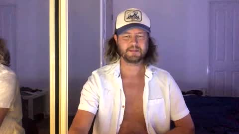 gcsurfer81 online show from 11, 3, 2026