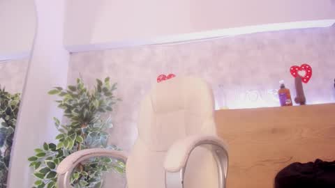 geminis muentes online show from 5, 3, 2025