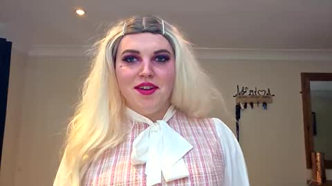gemmaquinzel online show from 13, 11, 2025