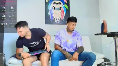 Snapshot of gendersonfit chatting on 12, 1, 2025 gendersonfit online show from 12, 1, 2025